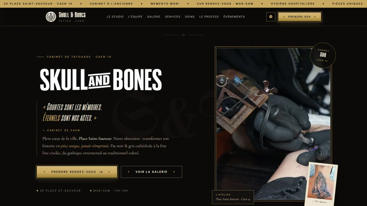 Page d'accueil du site Skull and Bones Tattoo