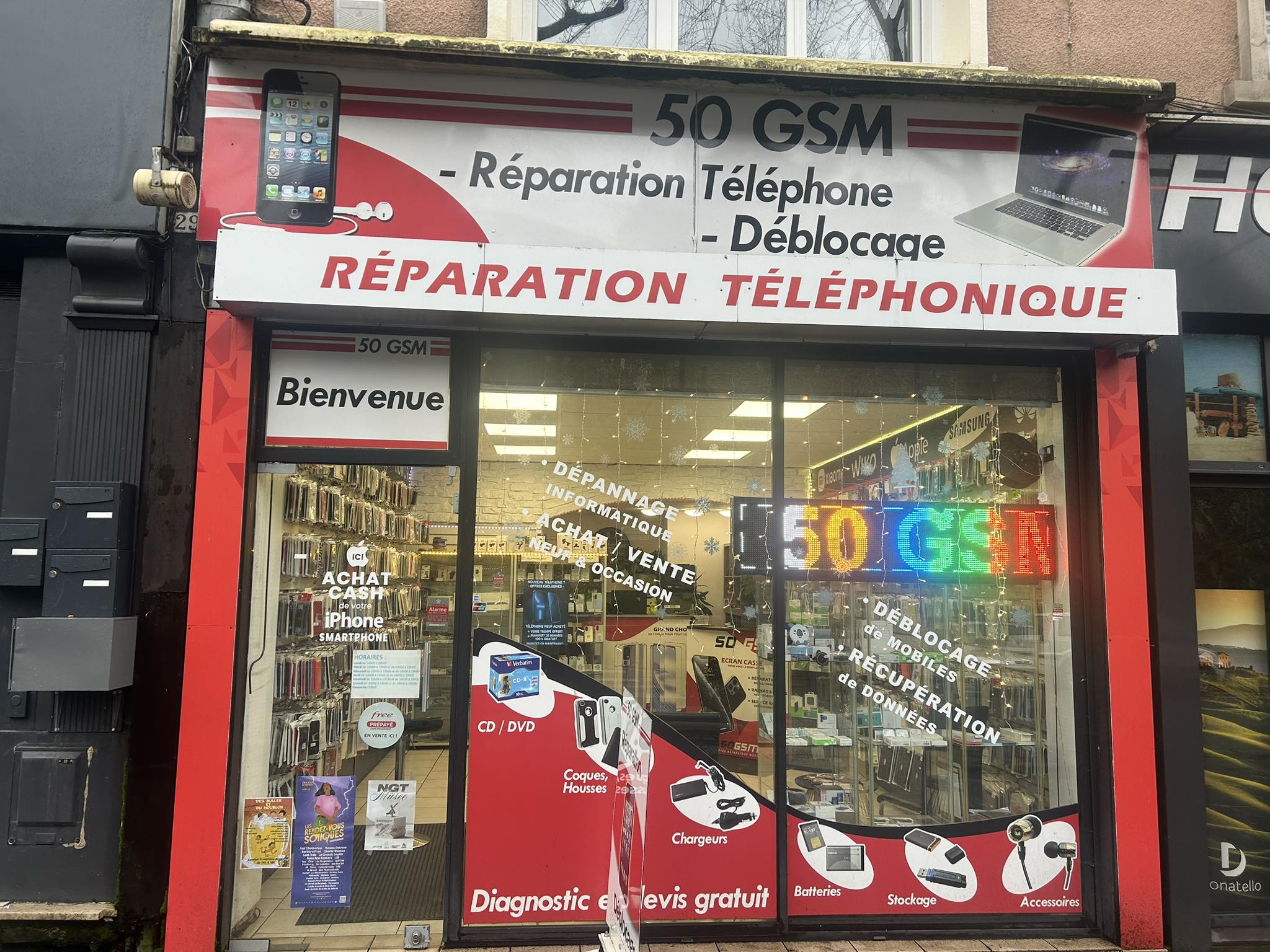 Devanture 50 GSM à Saint-Lô